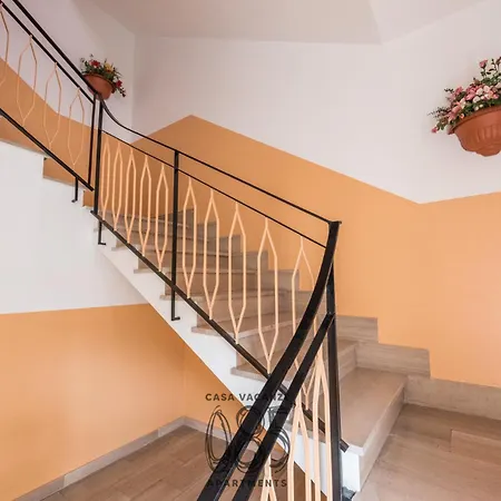 085 Apartment