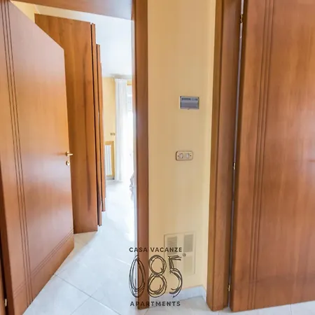 Apartment 085