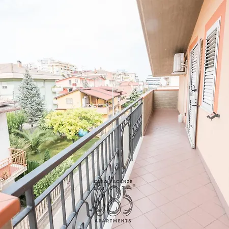 Apartment 085