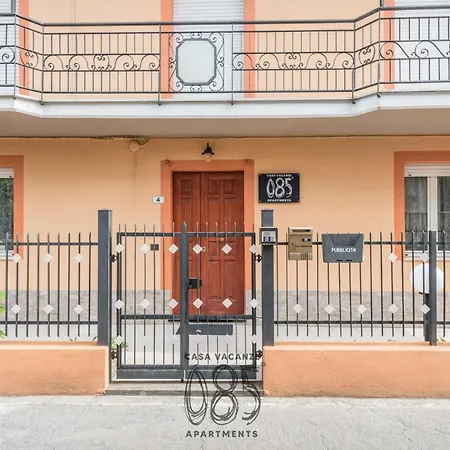 Apartment 085 *